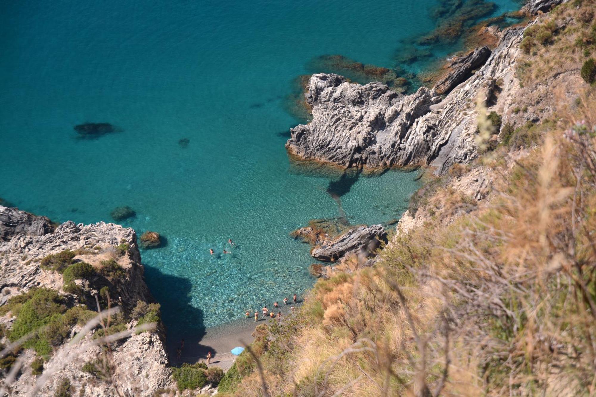 Agriturismo La Petrosa Ceraso Bagian luar foto