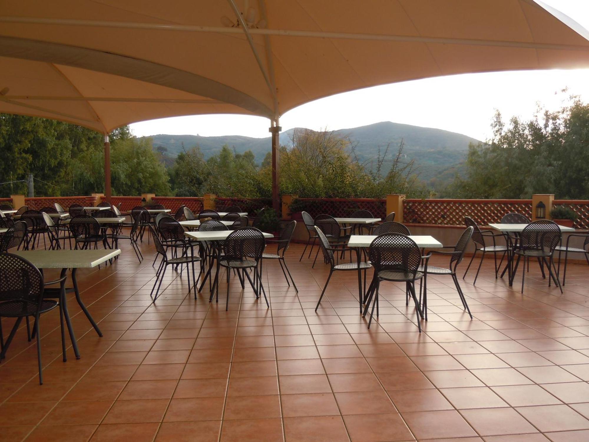 Agriturismo La Petrosa Ceraso Bagian luar foto