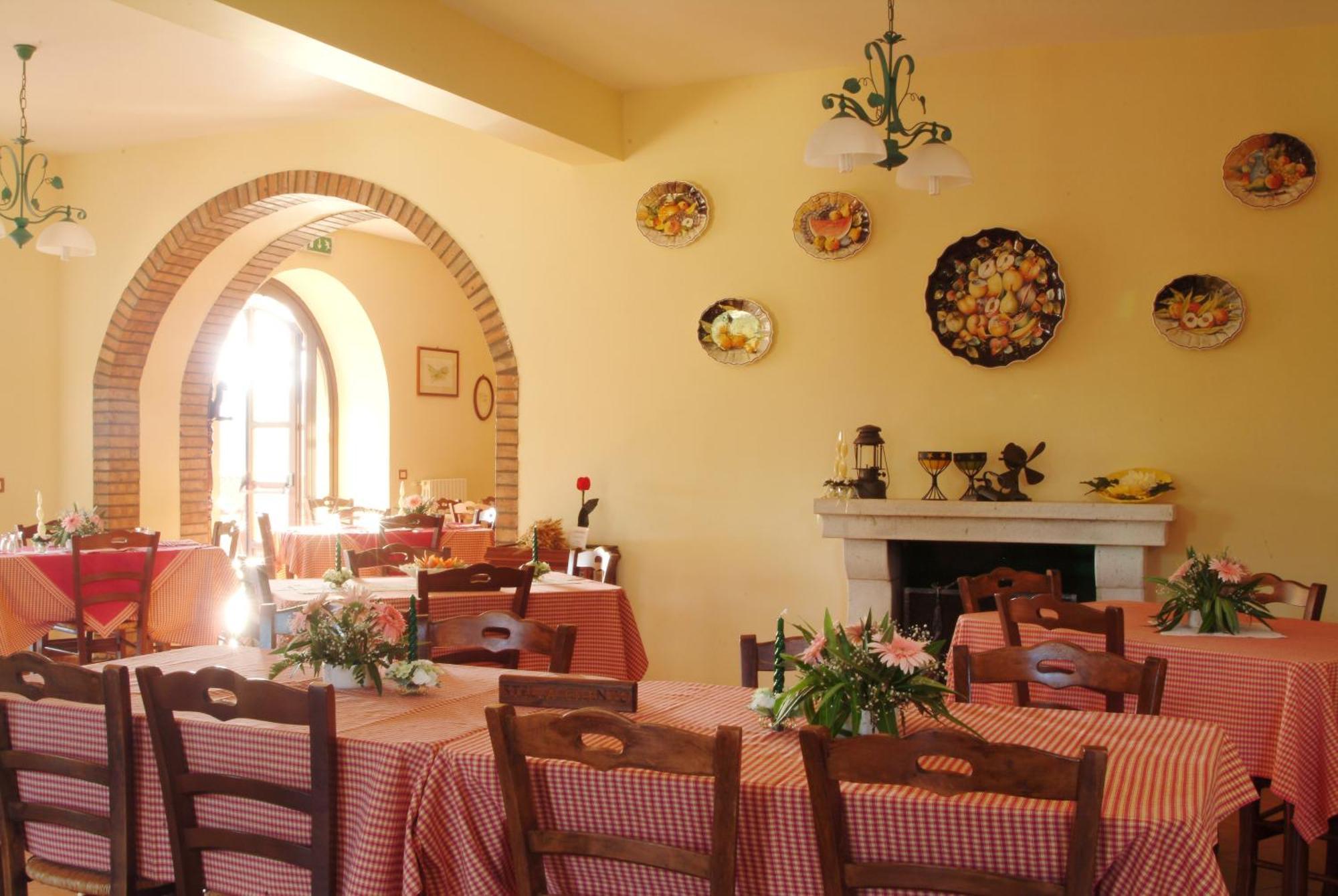 Agriturismo La Petrosa Ceraso Bagian luar foto