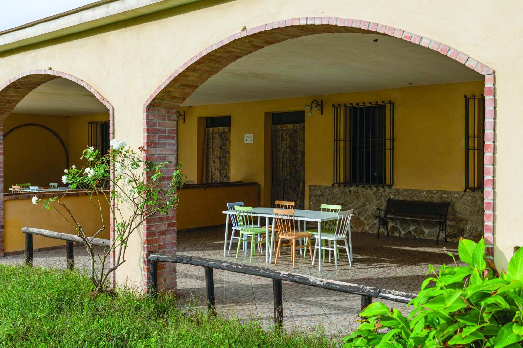 Agriturismo La Petrosa Ceraso Bagian luar foto