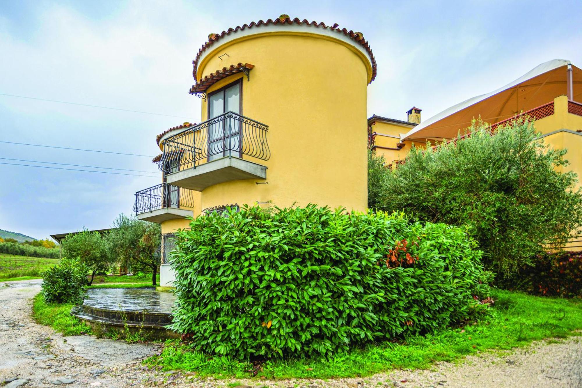 Agriturismo La Petrosa Ceraso Bagian luar foto