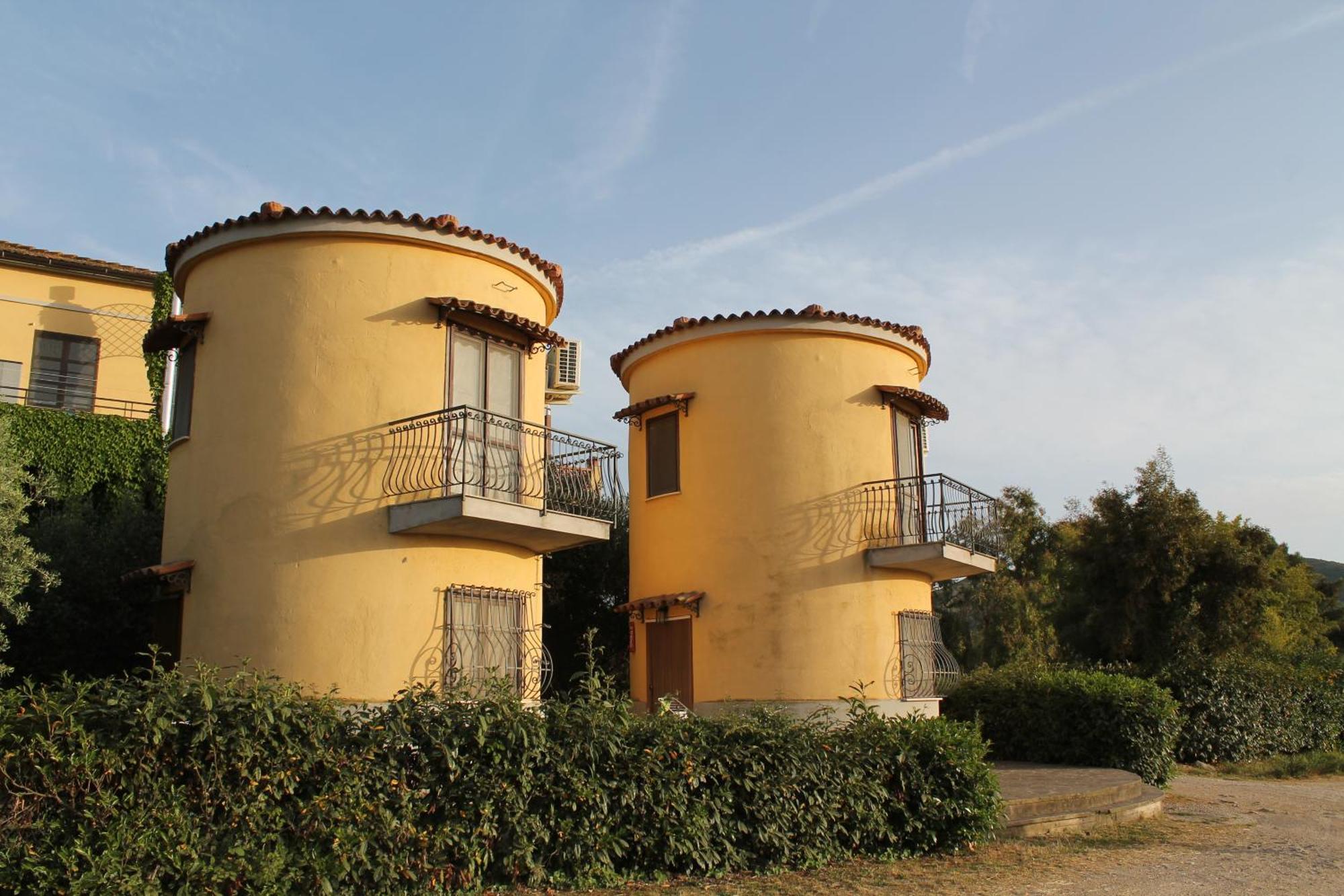 Agriturismo La Petrosa Ceraso Bagian luar foto